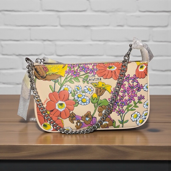 Coach Nolita 19 in Floral Print NWT - Picture 2 of 7